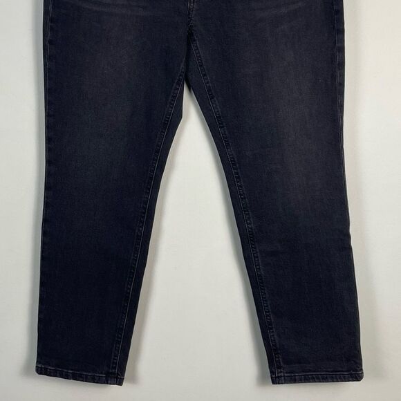 Lauren Ralph Lauren Relaxed Taper Leg Comfort Stretch Jeans Size 31 NEW Mid Rise - Picture 4 of 12